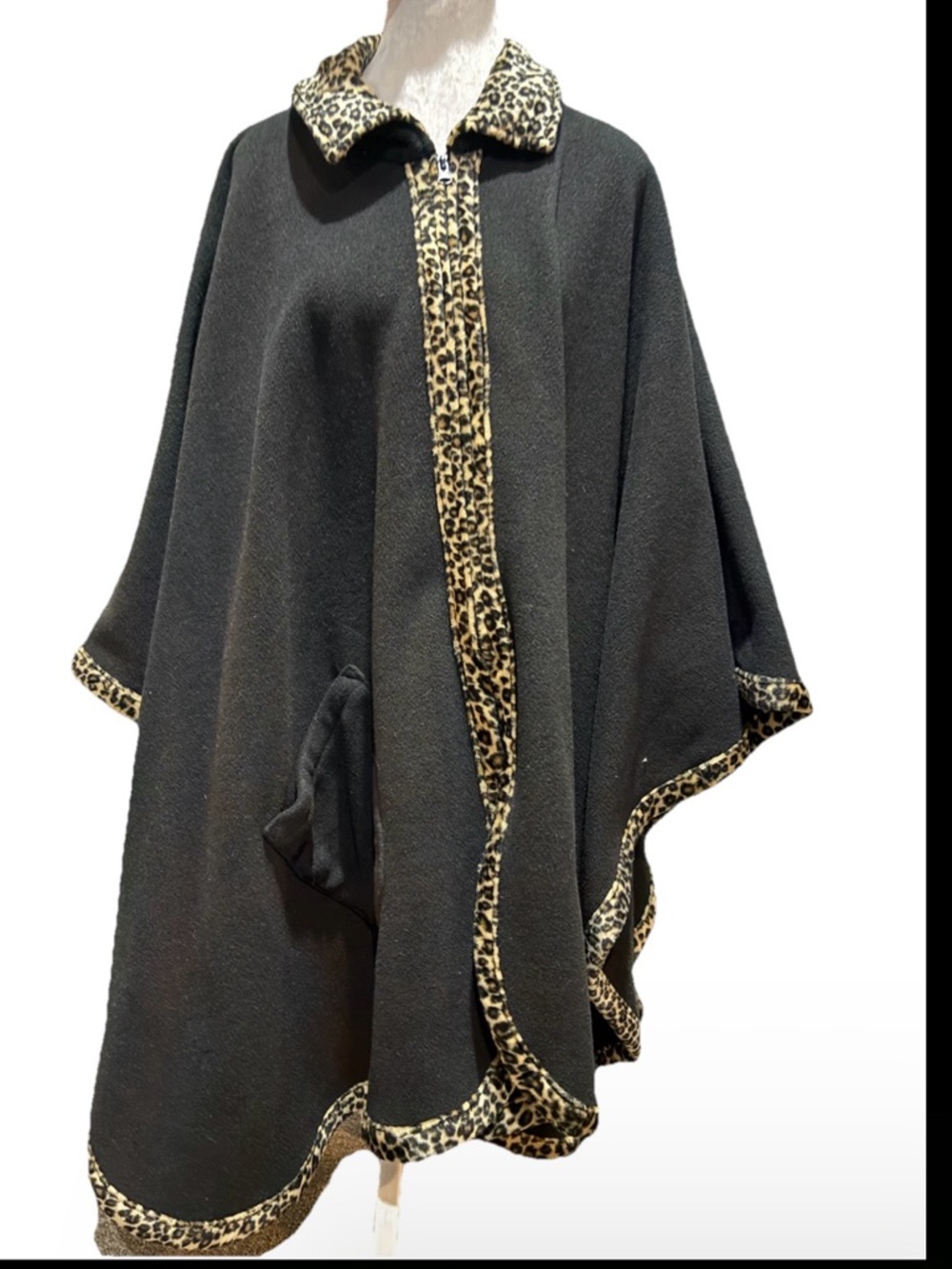 Le Moda black fleece & leopard print faux fur trimmed cape coat 1X 2X